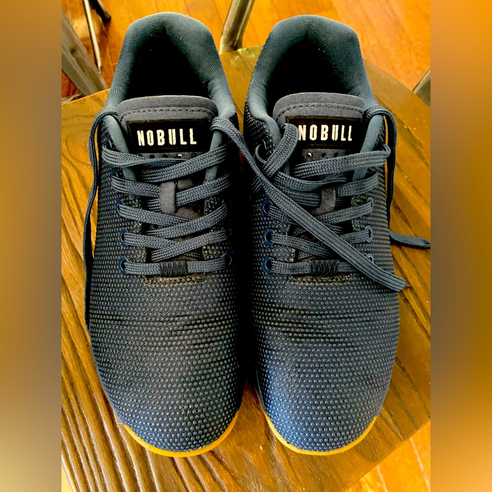 No bull size 9 sneaker